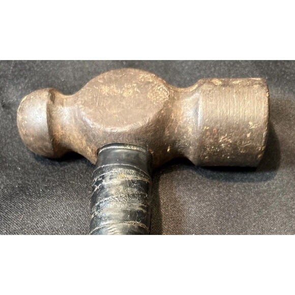 Vintage Red 24 oz Plumb Ball Peen Hammer Auto Body Machinist Blacksmith Tool - Picture 4 of 11